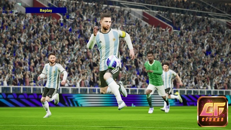 Đồ họa trong game PES 2018 Mobile được thiết kế đẹp và chân thực