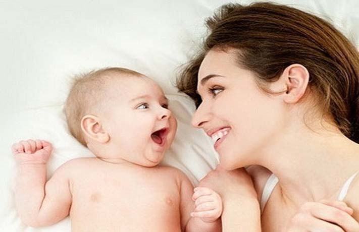 Mơ thấy vợ đẻ con gái đánh đề con gì? Số đề tham khảo